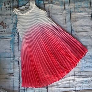 Beautiful girls ombre pleated dress